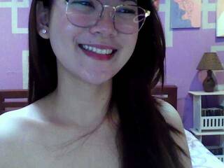 Erotični video klepet HottieAnne