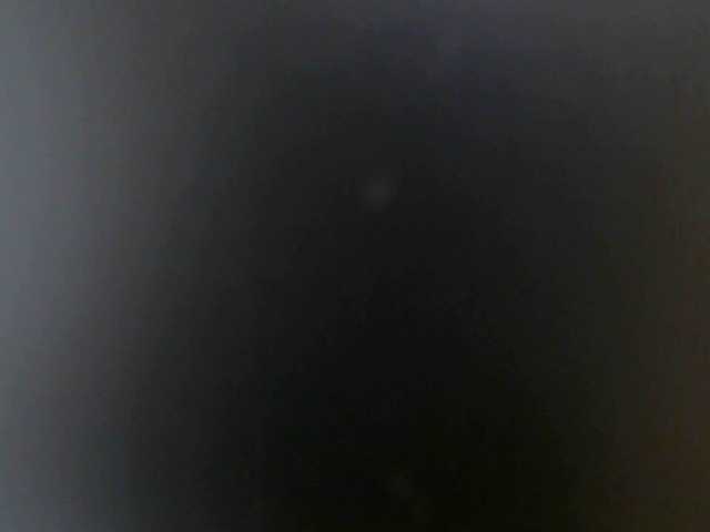 Oddajajo posnetke zaslona hottielouve