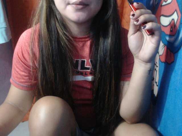 Oddajajo posnetke zaslona hottiesgirl