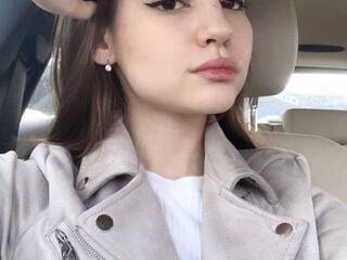 Erotični video klepet Kitty-roo