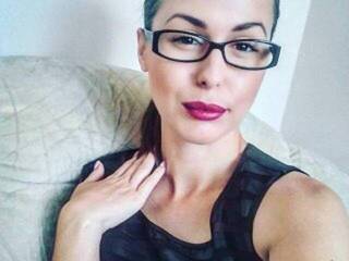 Erotični video klepet IamTaboo