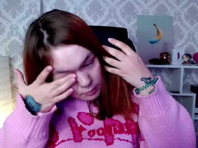 Oddajajo posnetke zaslona Icewomanx