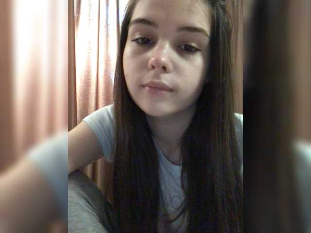Oddajajo posnetke zaslona iloveqni