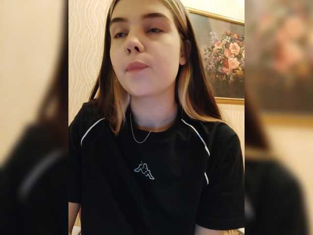 Oddajajo posnetke zaslona iloveqni