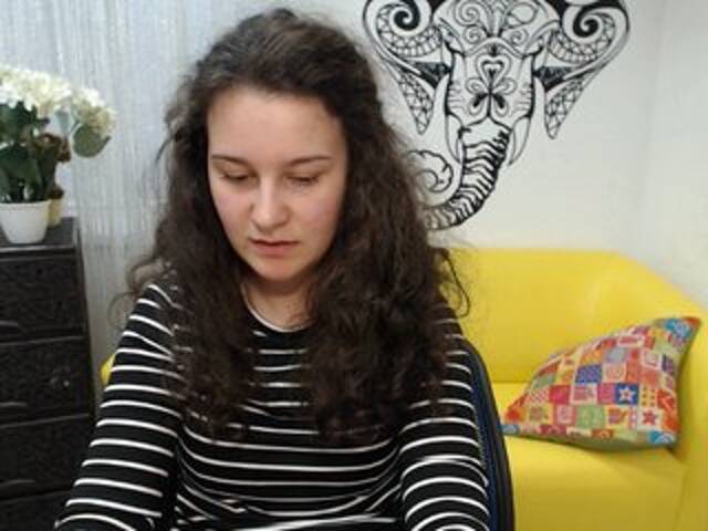 Oddajajo posnetke zaslona ImCharming