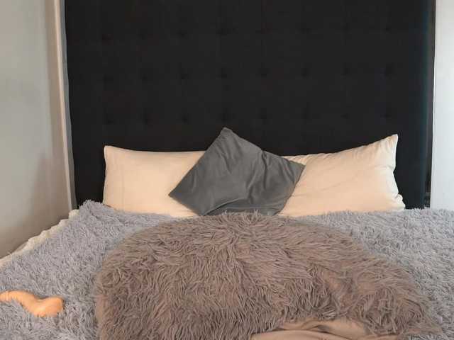 Oddajajo posnetke zaslona ImHotBella