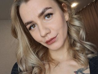 Erotični video klepet InfiniteDesire