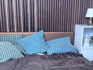 Erotični video klepet IninityKitty