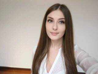 Erotični video klepet Intrigainga