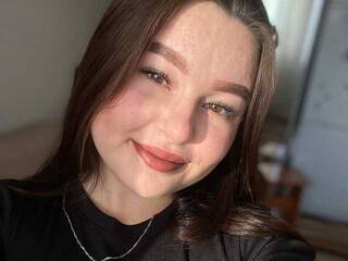 Erotični video klepet Iris-hot