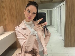 Erotični video klepet IrisMonn