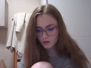 Erotični video klepet IsabelGood