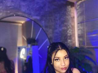 Erotični video klepet Isabellaa-03