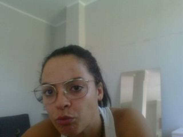 Oddajajo posnetke zaslona ITALIANAGIRLS