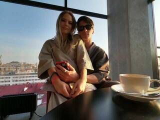 Erotični video klepet JackFuck17