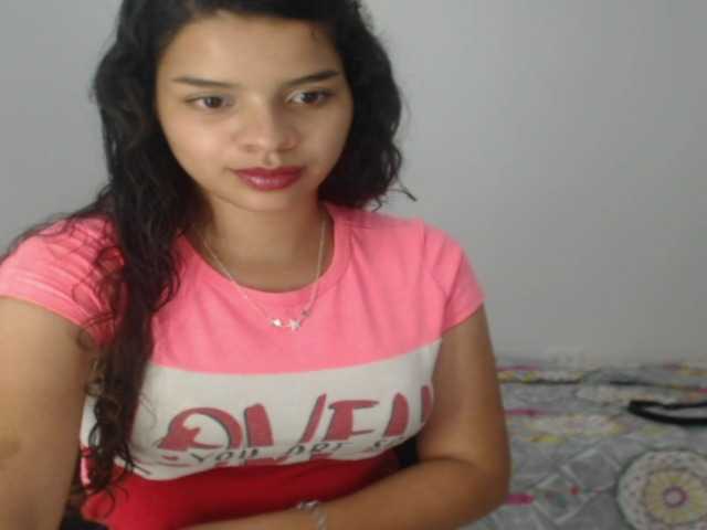 Oddajajo posnetke zaslona jadeEiffel