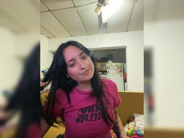 Oddajajo posnetke zaslona jasminefindomme