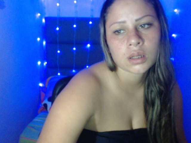 Oddajajo posnetke zaslona Jasminkass