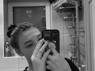 Erotični video klepet jeansharp