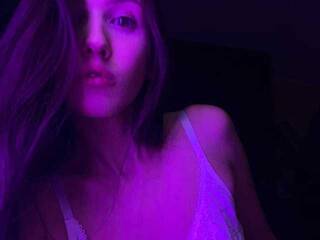 Erotični video klepet JenniferWebb