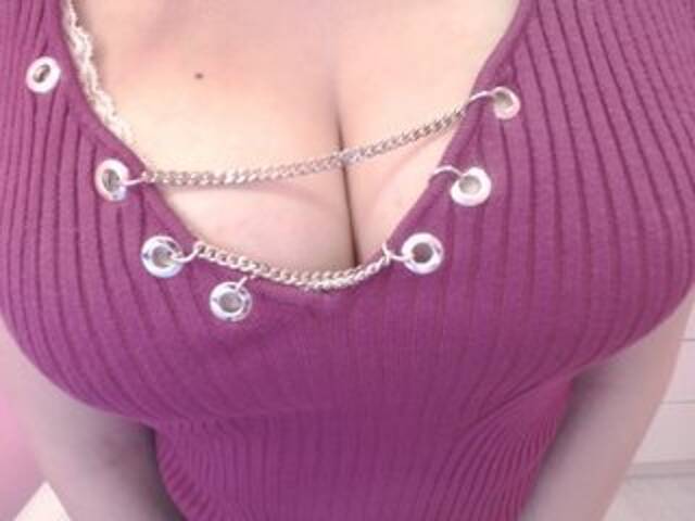 Oddajajo posnetke zaslona JenSweety