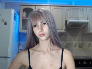 Oddajajo posnetke zaslona Sweet_Jessica