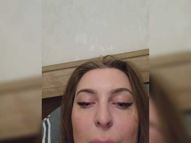 Oddajajo posnetke zaslona Jessicalife