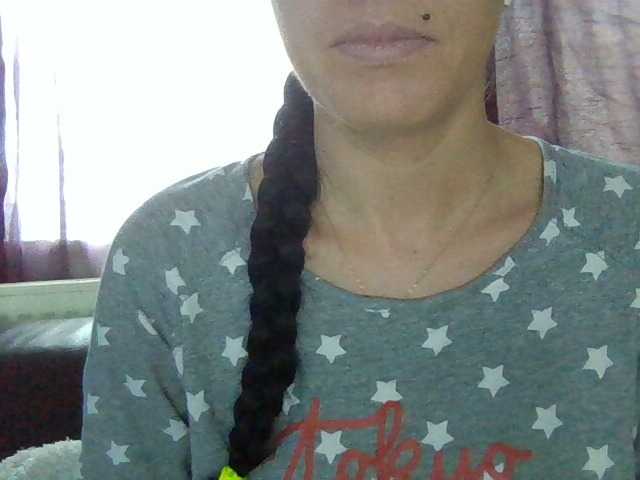 Oddajajo posnetke zaslona JessyLove28