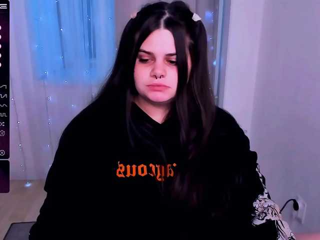 Oddajajo posnetke zaslona JoyOnee