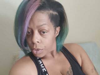 Erotični video klepet JuicceHoneyPot