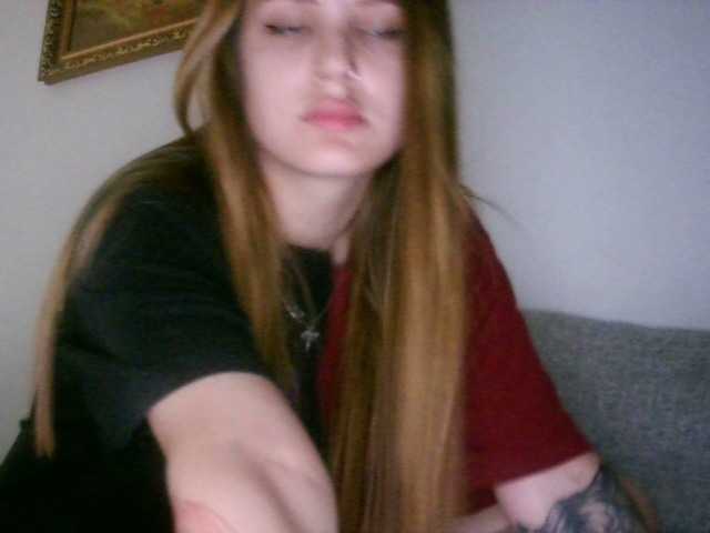 Oddajajo posnetke zaslona Chanterelle01