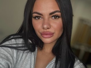 Erotični video klepet KamillaLovee