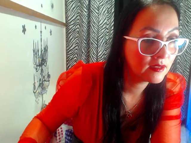 Oddajajo posnetke zaslona KAORY