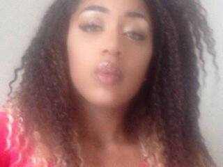 Erotični video klepet KaraJewel