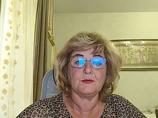 Erotični video klepet KarinkaSweet