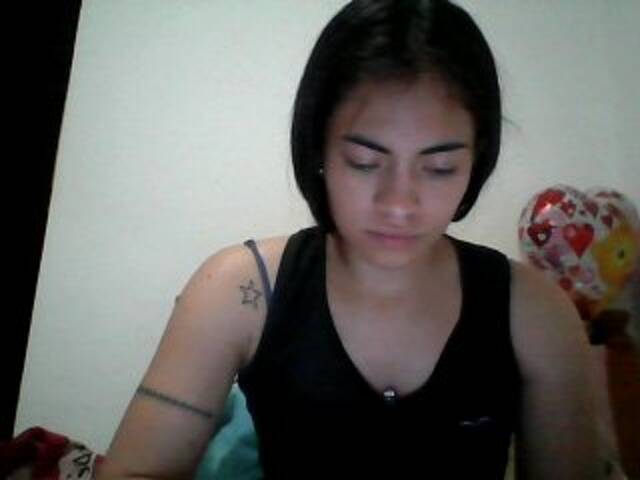 Oddajajo posnetke zaslona Karla-Madox