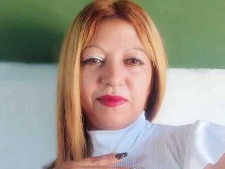 Erotični video klepet KarolMegan