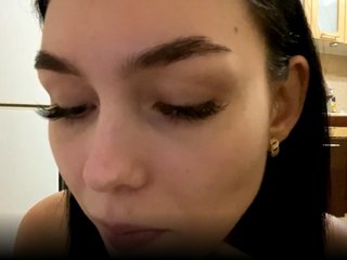 Erotični video klepet KasandraGutrerrez