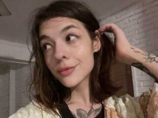 Erotični video klepet KateKollins