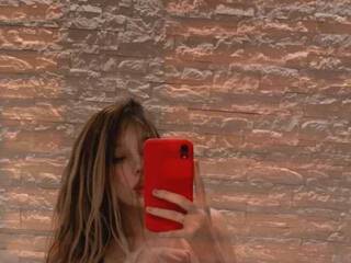 Erotični video klepet Katelibre