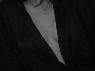 Erotični video klepet Katemee