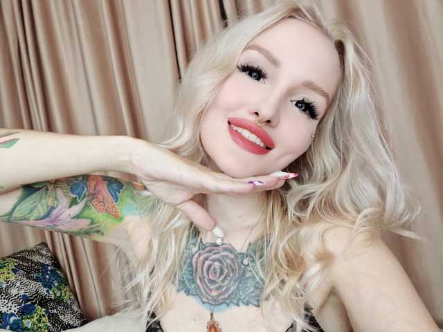 Fotografija profila KateMonroe
