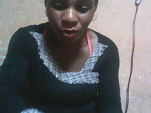 Oddajajo posnetke zaslona kattybraid