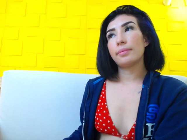 Oddajajo posnetke zaslona KattyRuiz