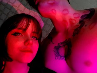 Erotični video klepet KawaiiHornyArtists