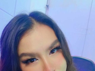 Erotični video klepet KeikoAnne