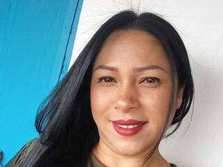 Erotični video klepet Keity-69