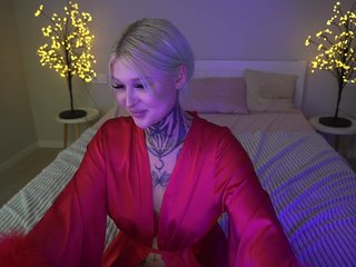 Erotični video klepet KellyBabbe