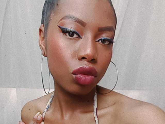 Profilna fotografija Keniaa-ebony