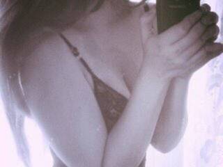 Erotični video klepet KetrinKesh